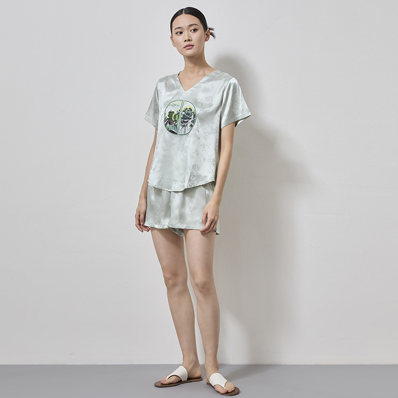 V-neck loose pajamas homewear shorts a set for women