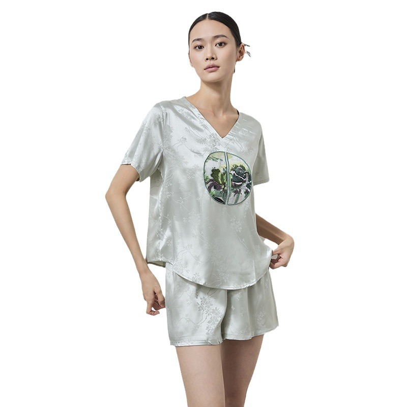 V-neck loose pajamas homewear shorts a set for women