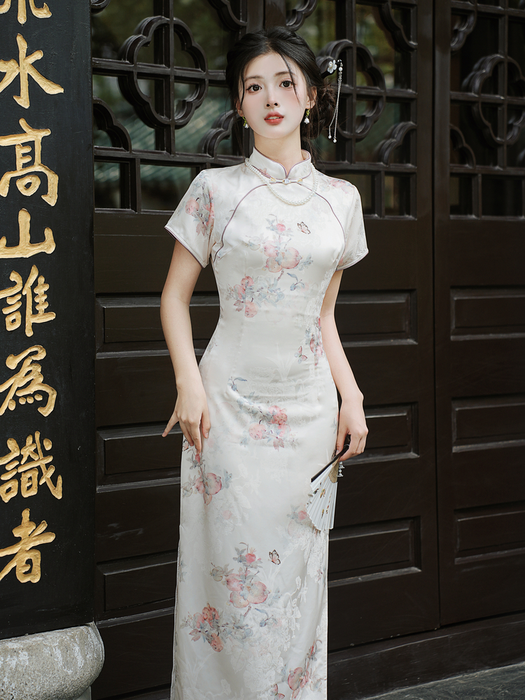 Chinese style dress