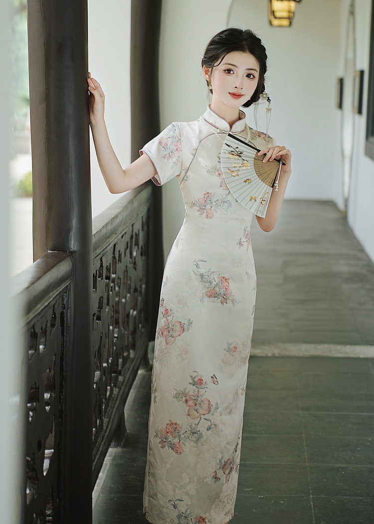 Chinese style dress