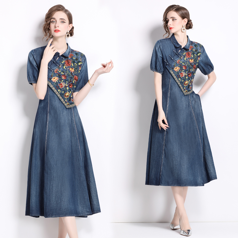 A-line cheongsam embroidery dress for women