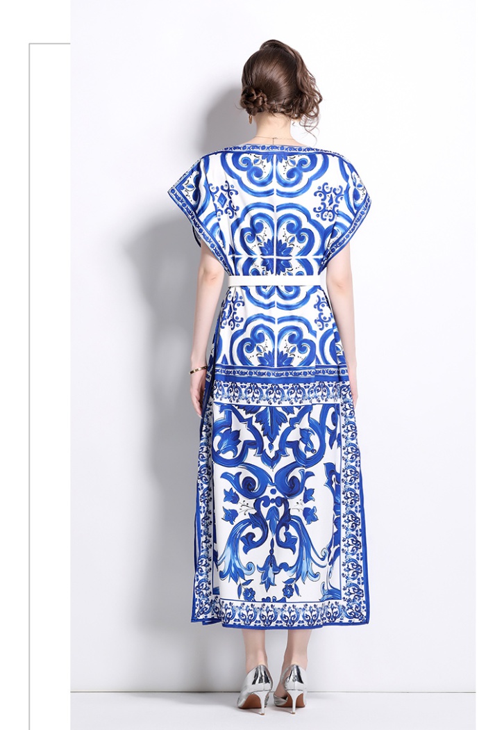 European style frenum loose blue and white porcelain dress