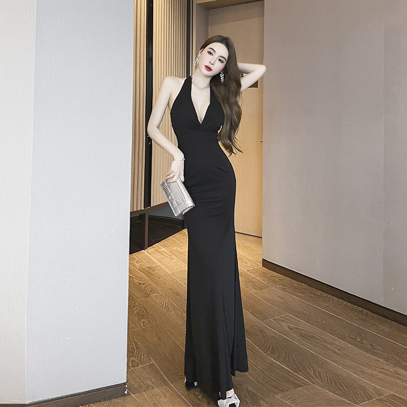 Low-cut slim dress temperament long dress