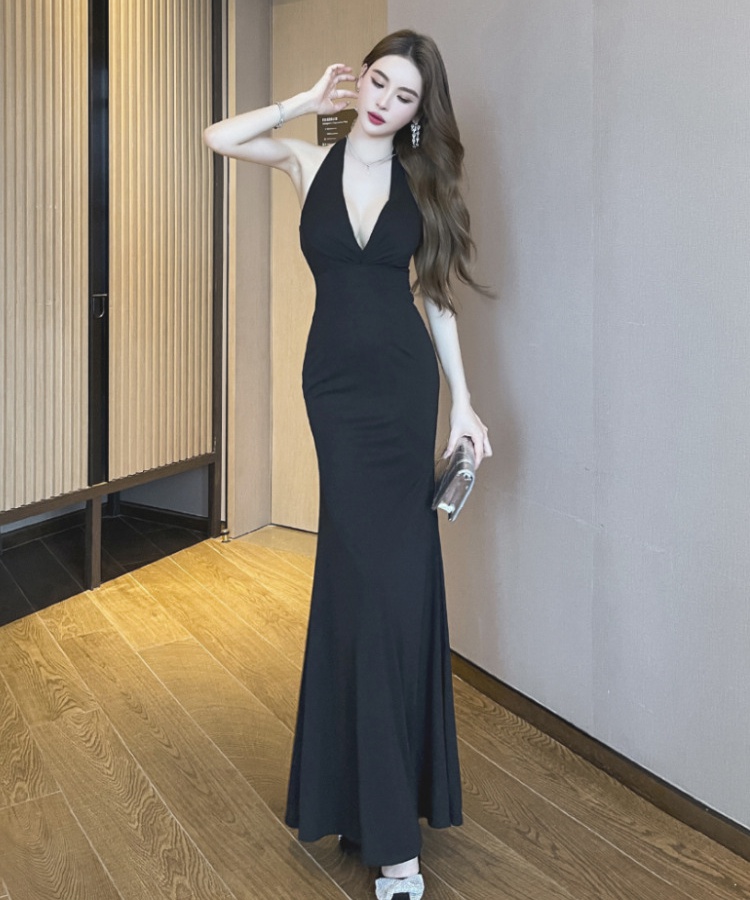 Low-cut slim dress temperament long dress