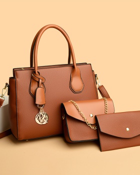 Spring fashion handbag a set