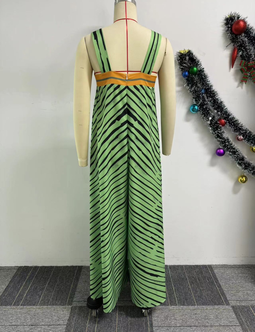 Printing sling sexy large wide leg mixed colors jumpsuit