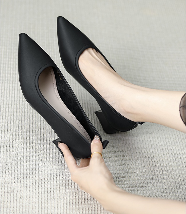 Slim middle-heel thick simple shoes for women