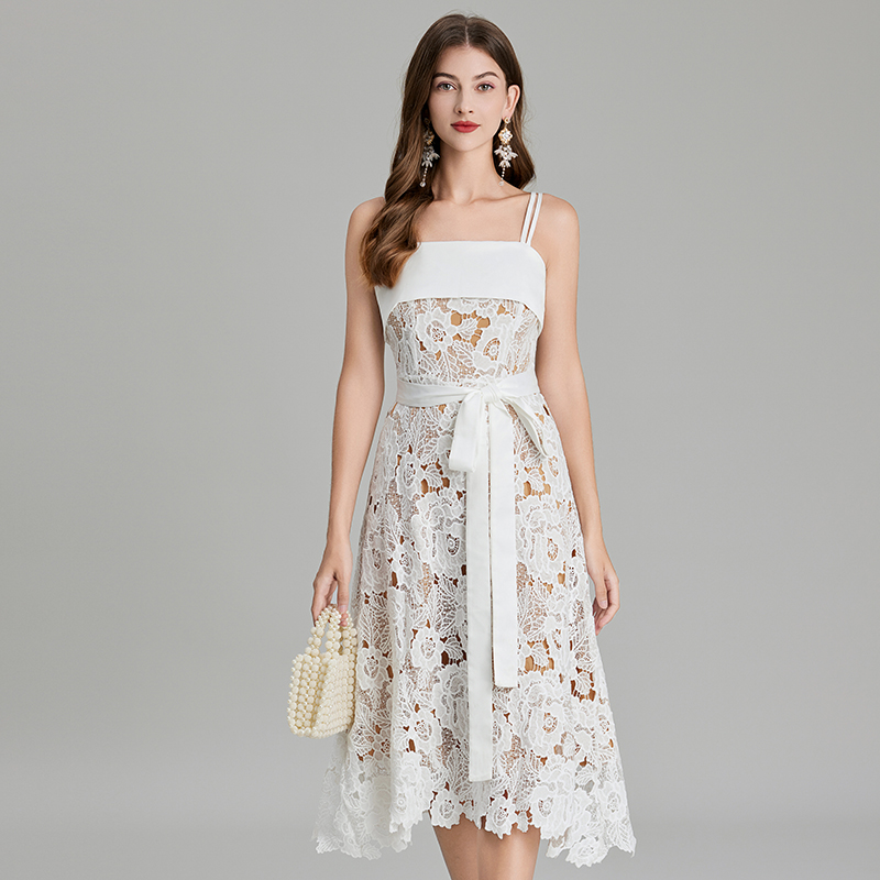 A-line embroidery splice bandage pinched waist lace dress