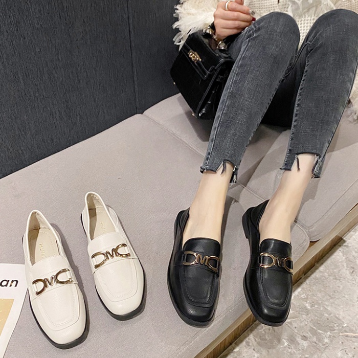 Metal buckles British style lazy shoes flat loafers for women