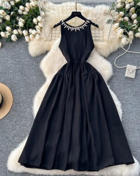 Beading crimp small dress sleeveless dress for women