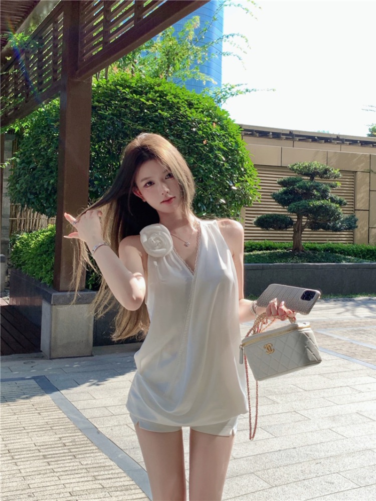 White strapless satin tops summer V-neck vest