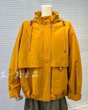Rose yellow jacket hooded technical jacket