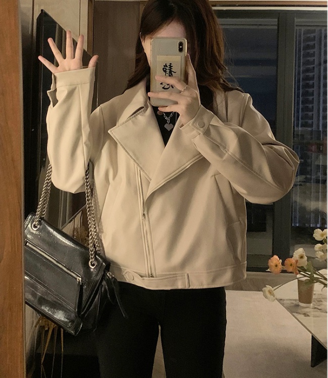 Loose retro PU autumn long sleeve coat for women