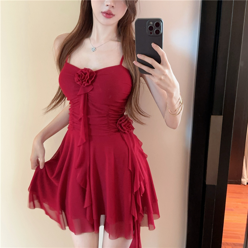 Sexy fold sling red pinched waist dress for women