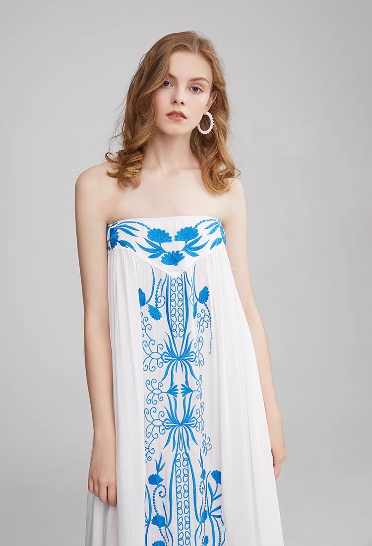 Wrapped chest long dress embroidery dress