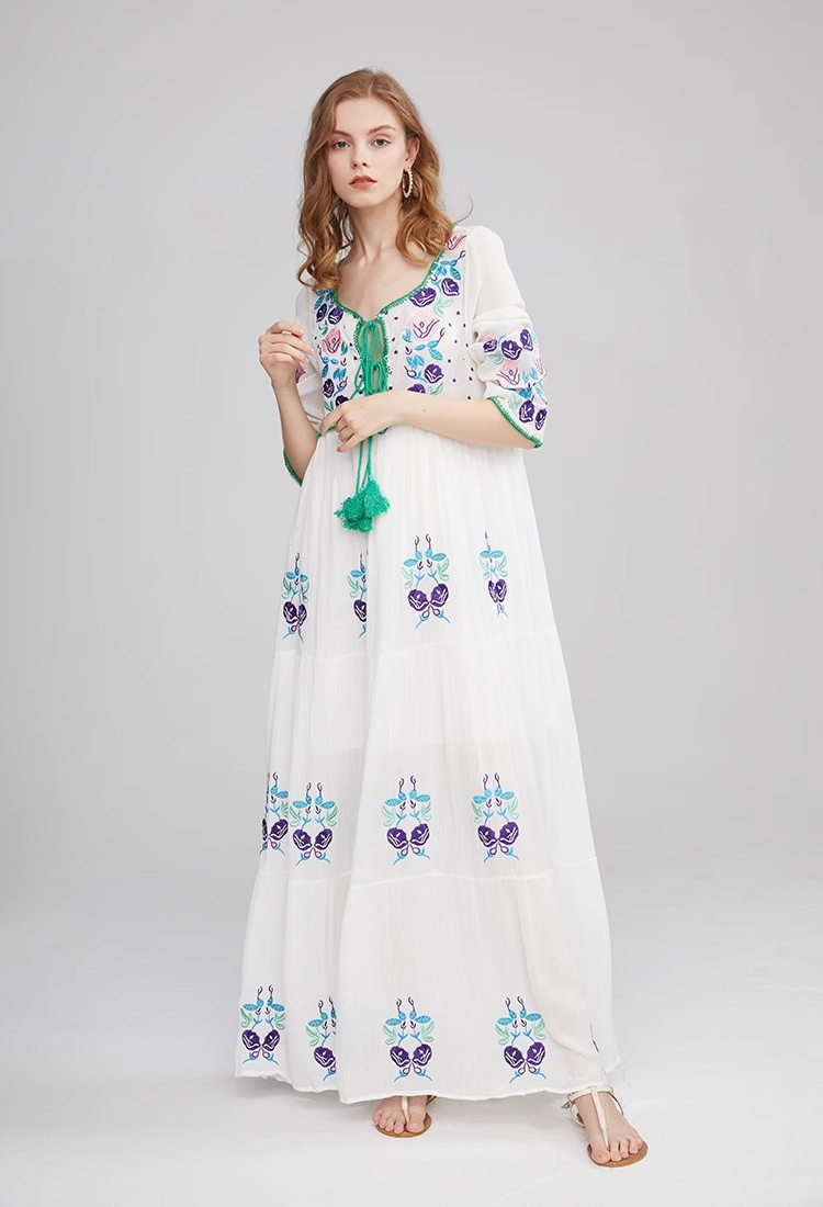 Embroidered flowers dress