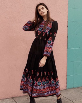 Vacation embroidery dress Bohemian style niche long dress
