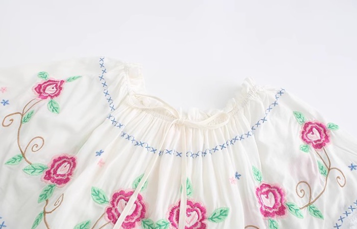 Strapless gorgeous long dress embroidery dress