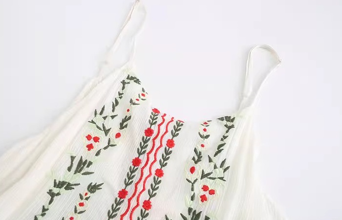 Cotton embroidery sling dress