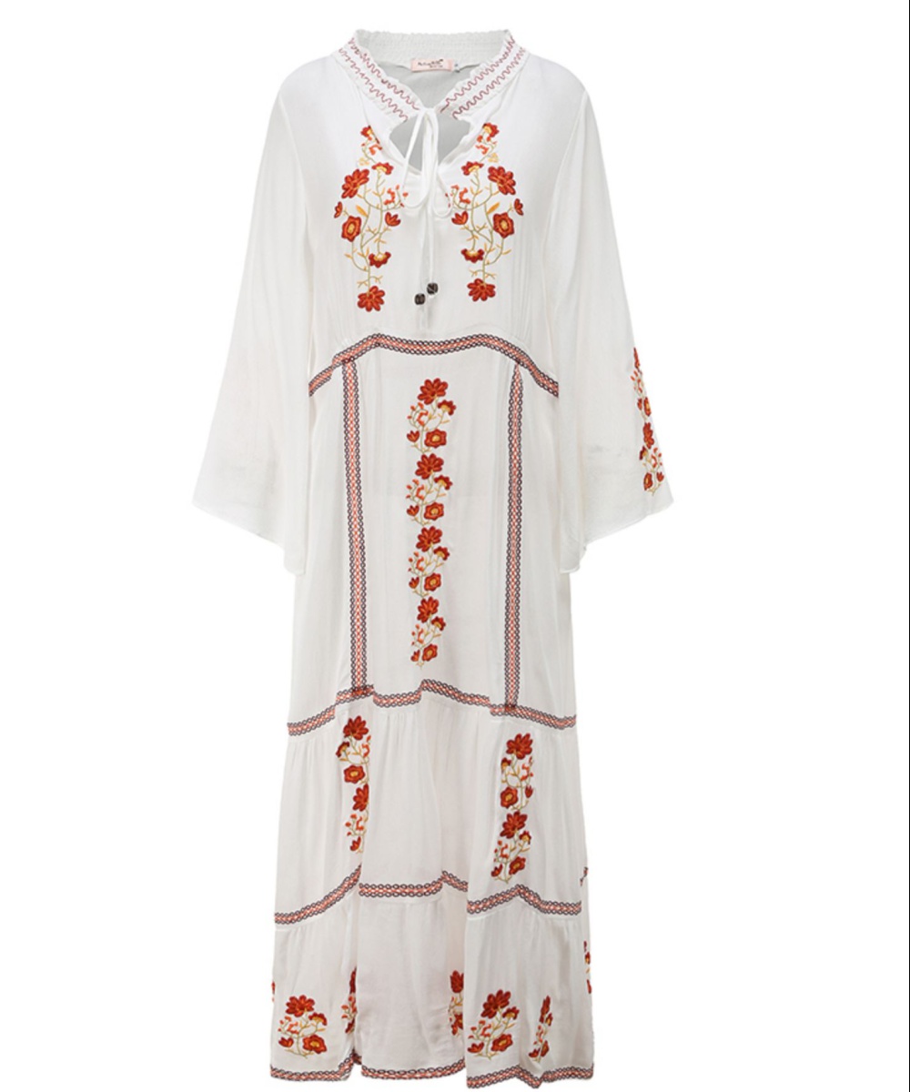 Embroidery Bohemian style vacation dress