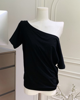 Casual sloping shoulder tops strapless T-shirt for women