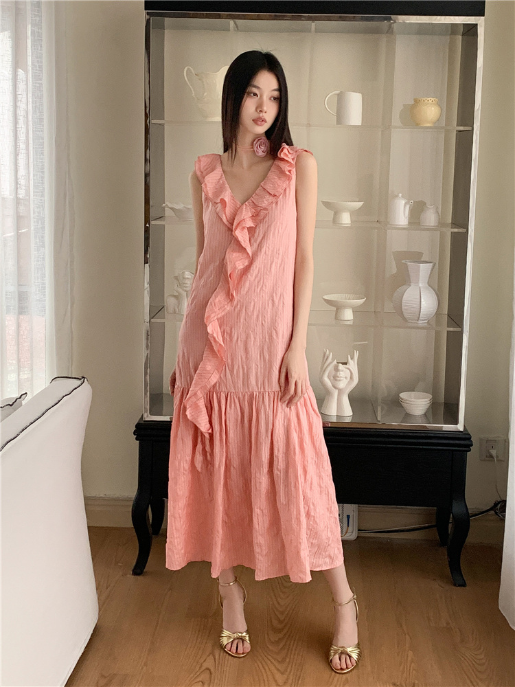 Lotus leaf edges sleeveless long V-neck dress