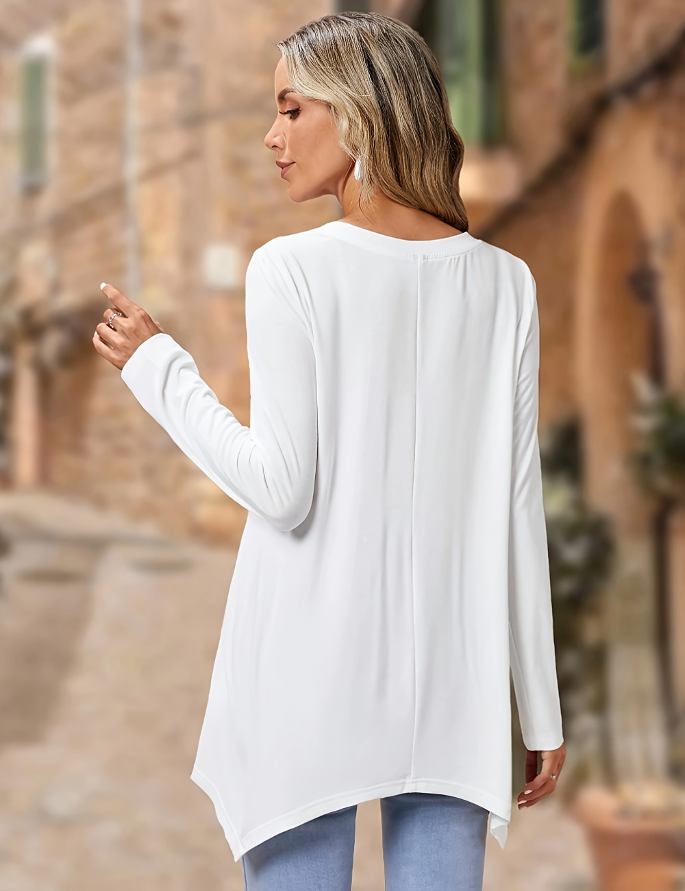 Long sleeve simple round neck European style T-shirt