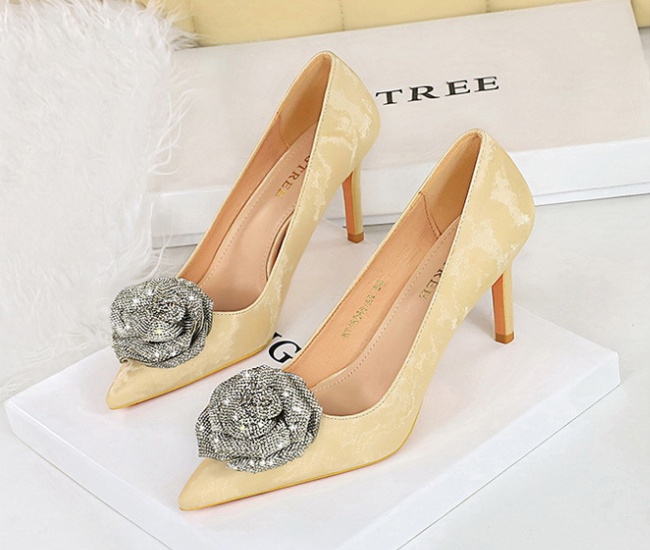 Pointed rhinestone high-heeled shoes flowers shoes