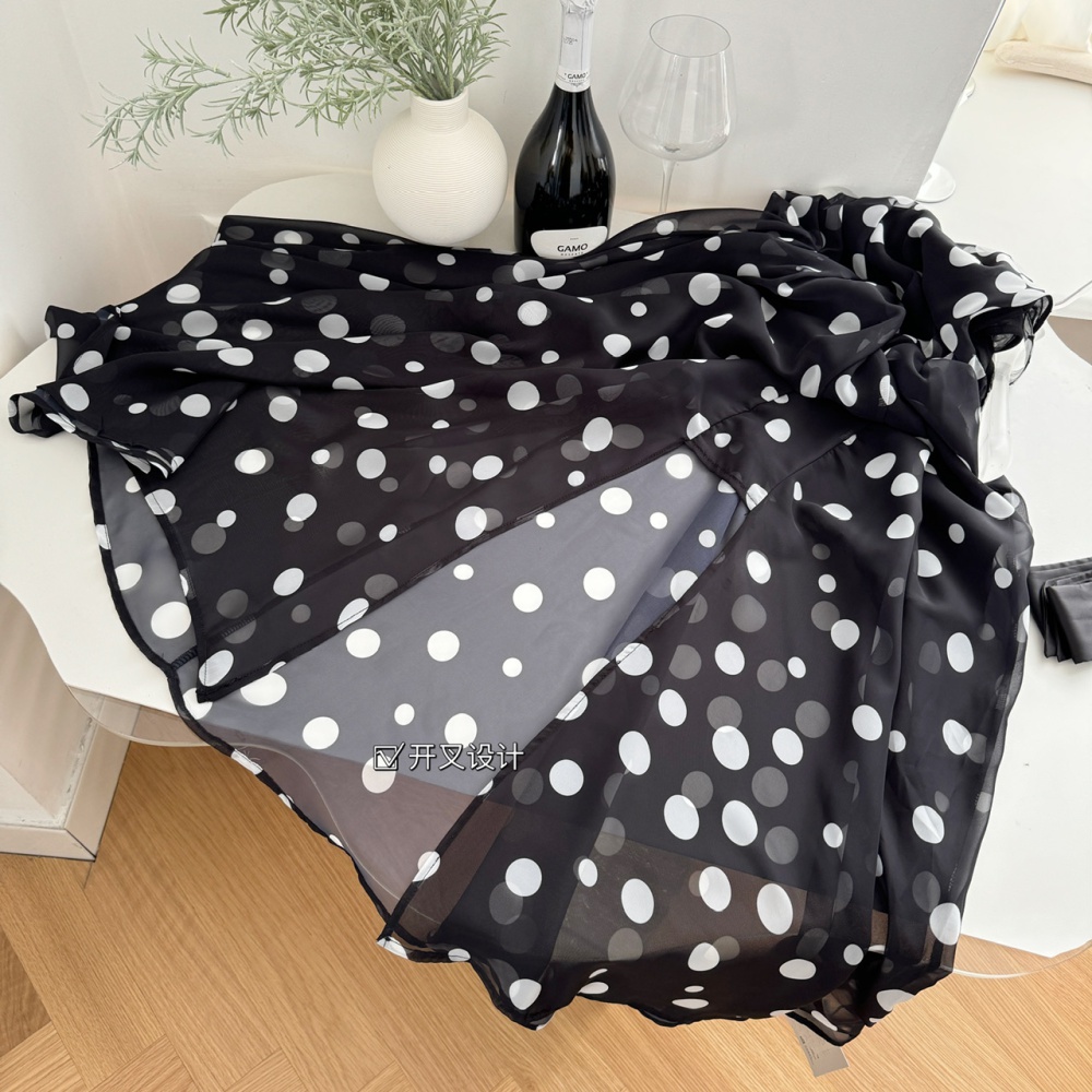 Strapless sleeveless pinched waist frenum polka dot dress