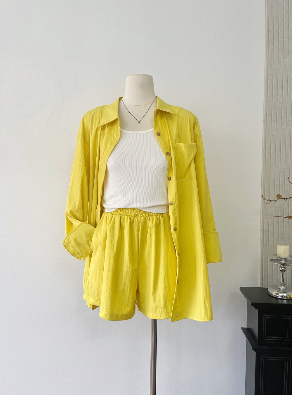 Sunscreen yellow shorts rose shirt 3pcs set