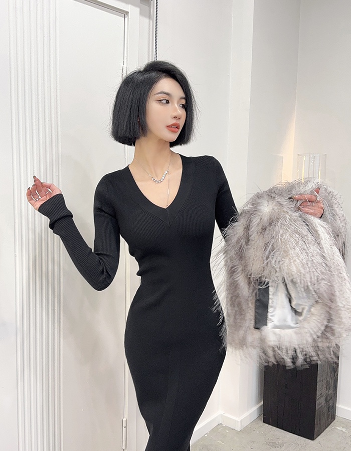 Mopping knitted sweater dress V-neck long dress