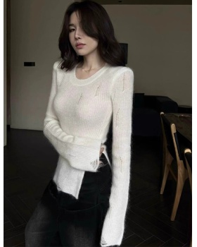 Autumn and winter tight tops inside the ride irregular sweater