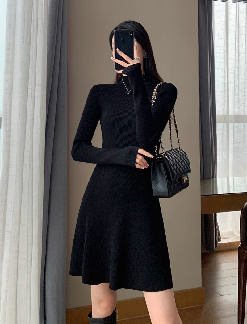 Autumn and winter slim overcoat short knitted dress for women