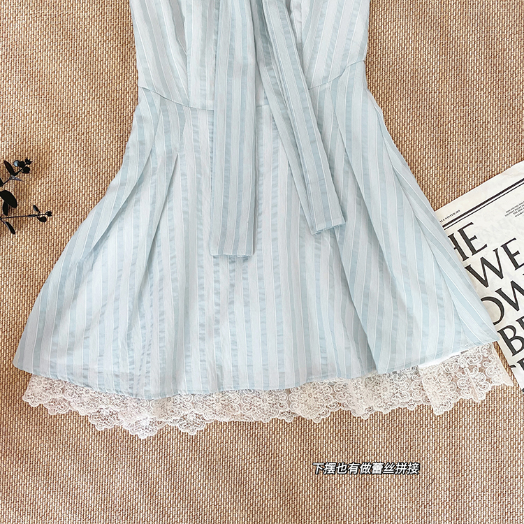 Light-blue summer boats sleeve lace dress for women