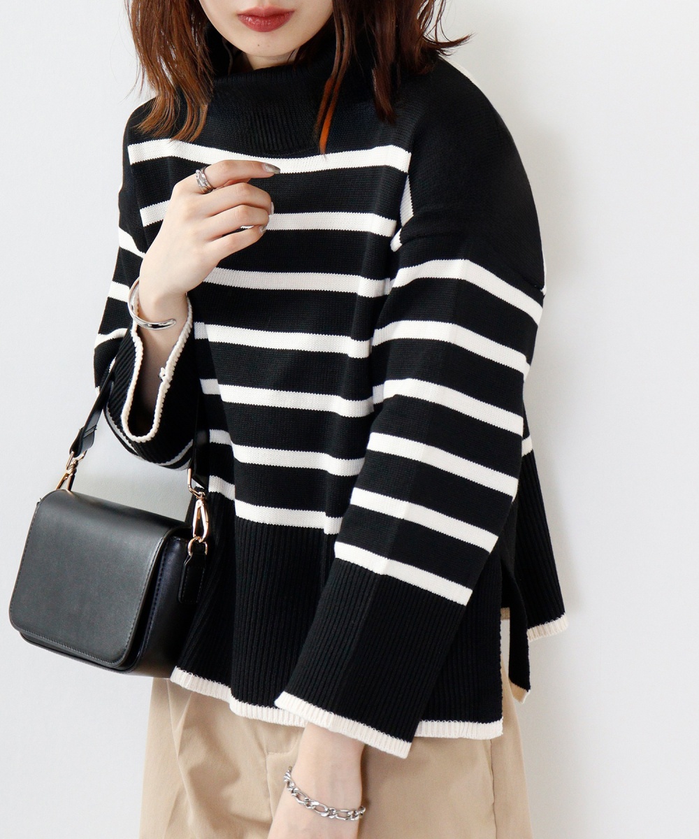 Thick stripe tops half high collar sweater