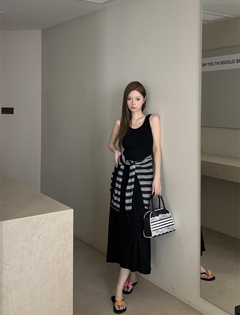 Sling Casual stripe vest fashion Korean style dress a set