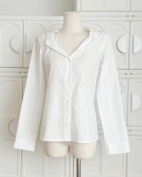 Short white summer long sleeve shirt for women