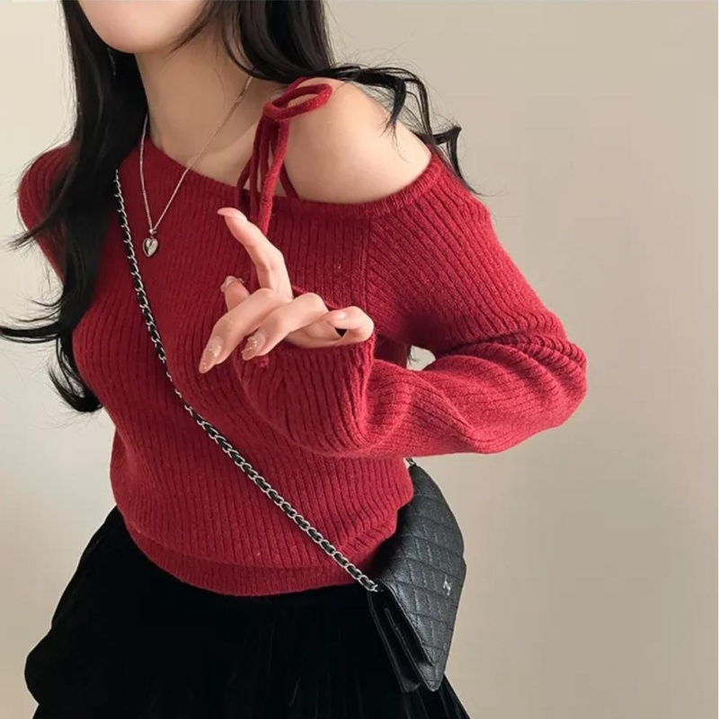 Korean style irregular frenum temperament sweater