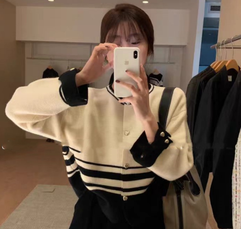 Single-breasted Korean style sweater loose coat