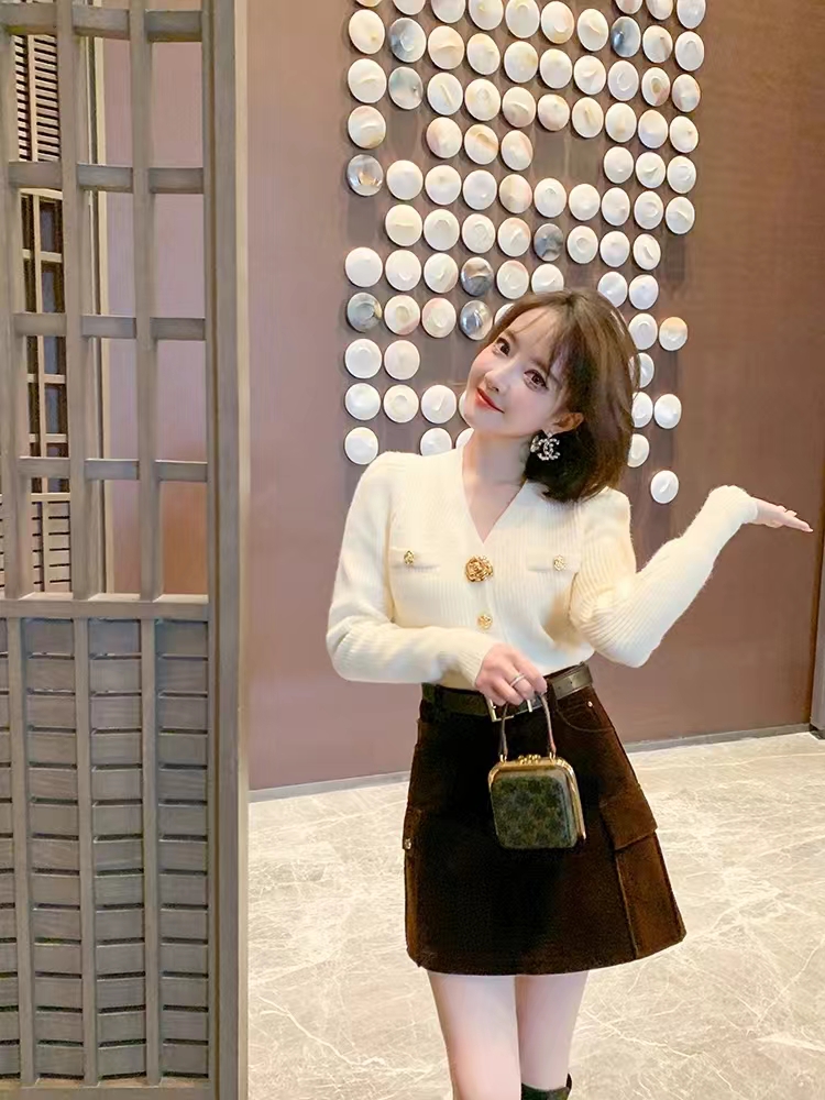 Niche autumn and winter coat puff sleeve sweater