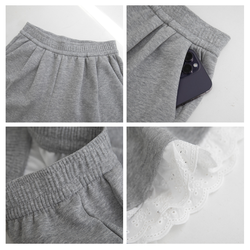 Slim elastic waist Casual splice lace shorts