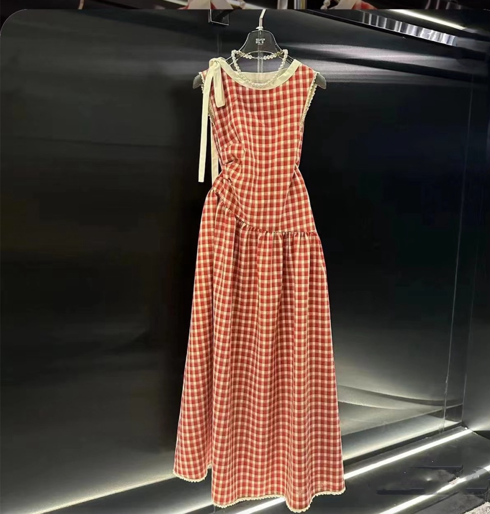 Elegant show young temperament lady plaid commuting dress