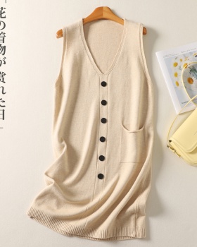 Simple sleeveless dress V-neck dress for women