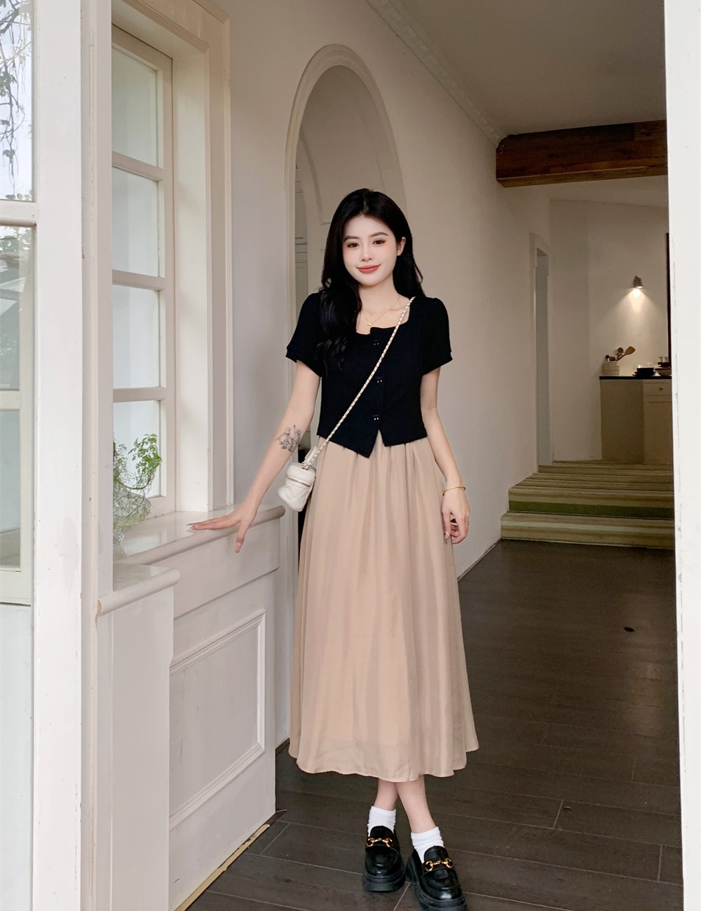 A-line Western style large yard fat show young dress for women