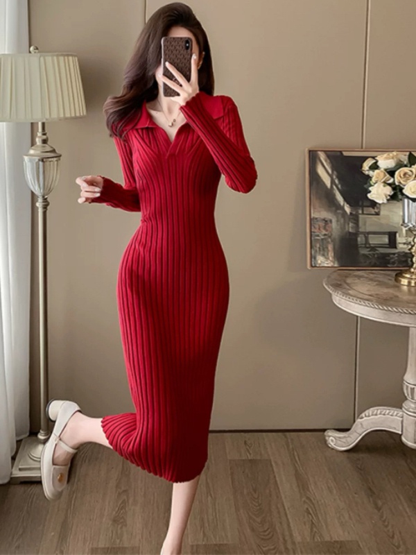 Long slim autumn and winter sweater chanelstyle knitted red dress