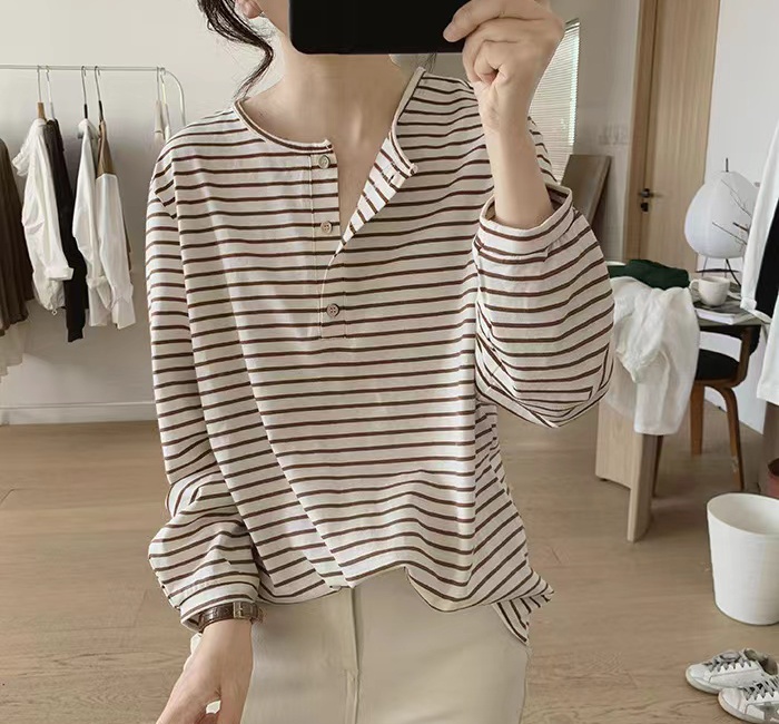 Large yard autumn tops loose long sleeve T-shirt for women