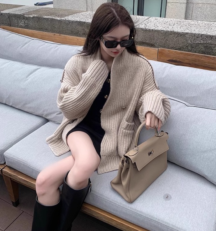 Knitted casual coat apricot winter sweater for women