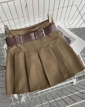 Small fellow A-line with belt high waist niche skirt
