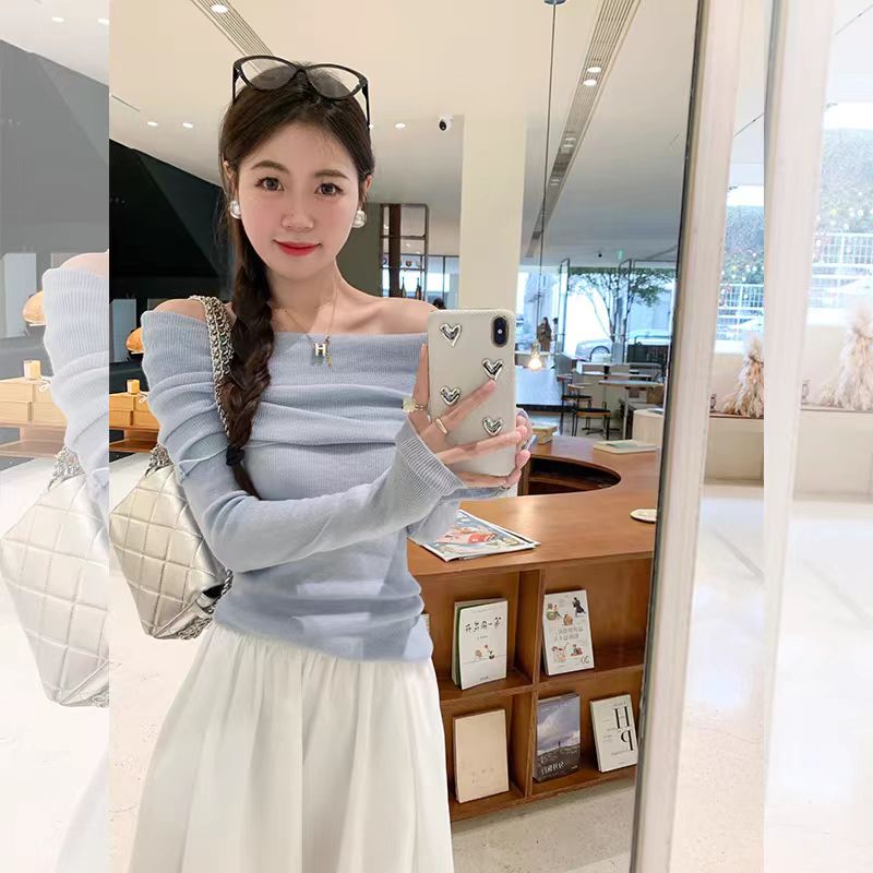 Slim flat shoulder sweater sweet tops for women