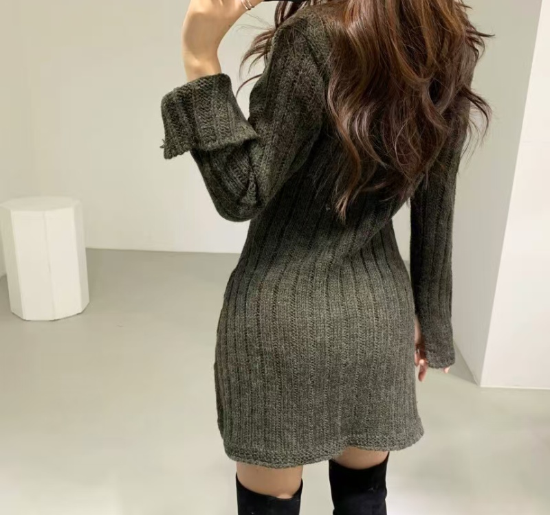 Knitted twist pattern T-back temperament dress